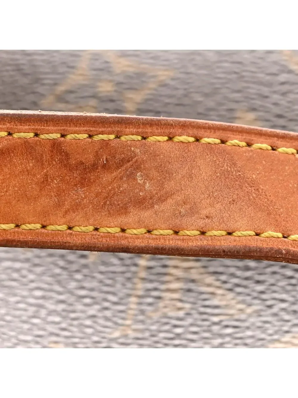 Louis Vuitton Croissant Pm #286021L85B